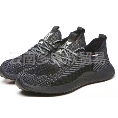 云南勞保鞋選擇時需要注意什么細節？